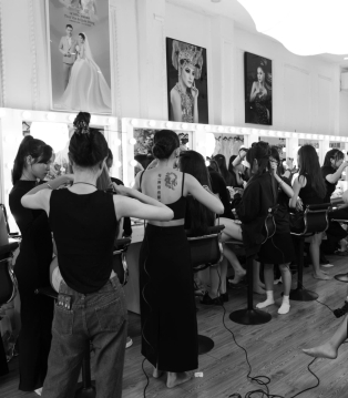 Lan Anh Makeup - Academy